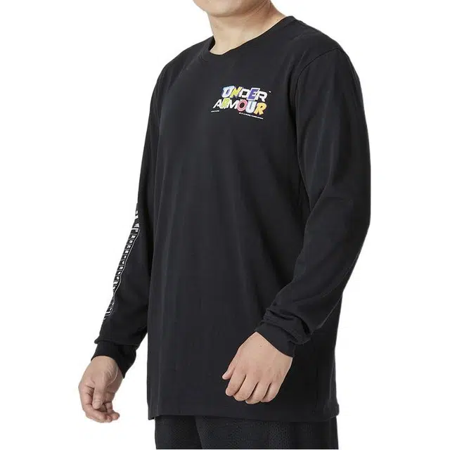 Under Armour T
