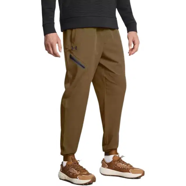 Under Armour WOVEN Vibe