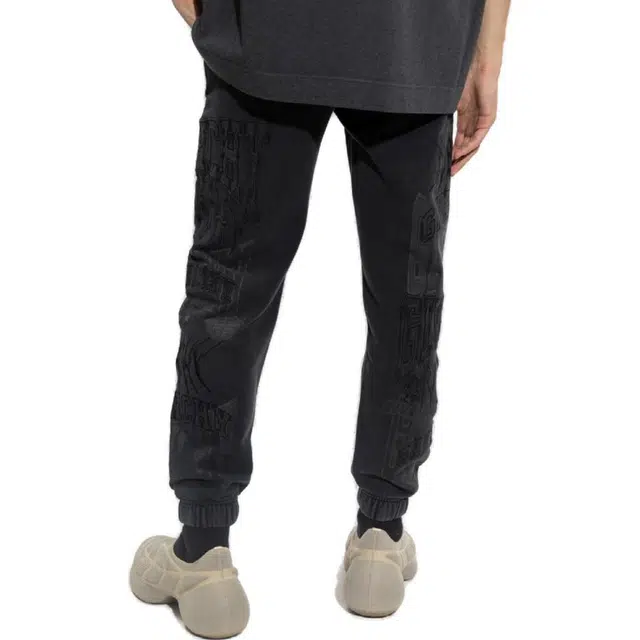 Givenchy FW22 Logo