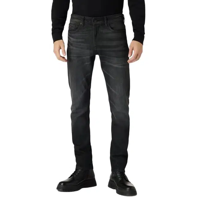 HUGO BOSS Slim-Fit Jeans In Black Comfort-Stretch Denim