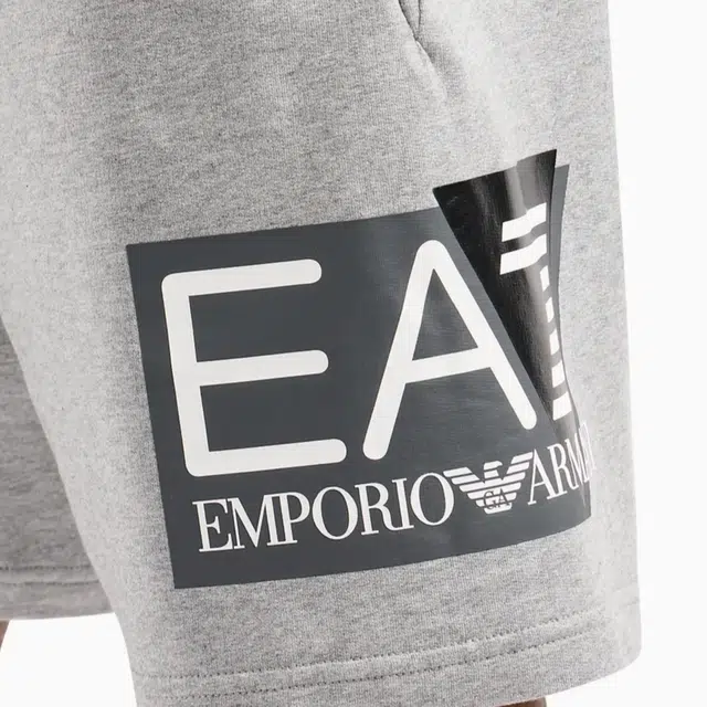 EMPORIO ARMANI EA7 SS24 Logo