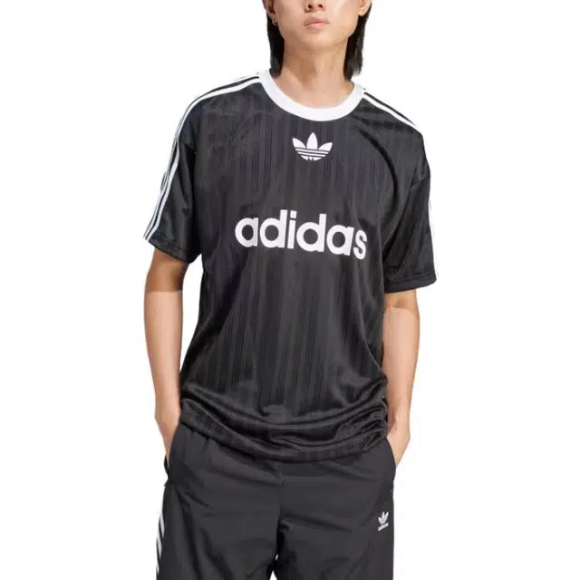 adidas originals adicolor T