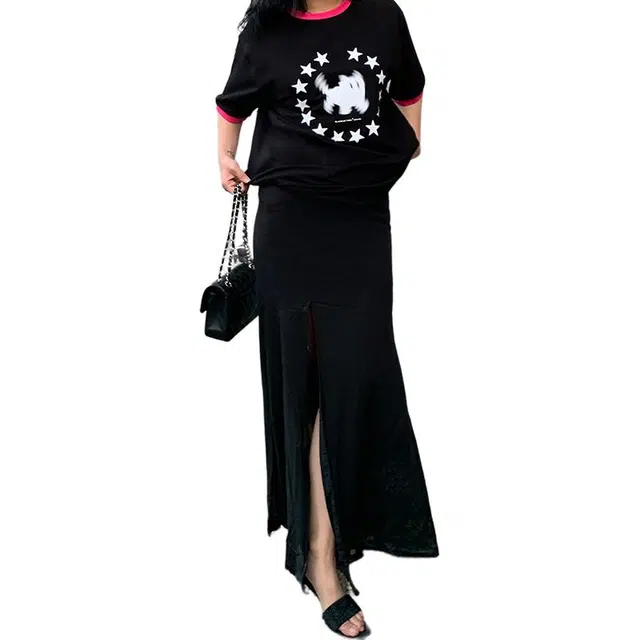 Black cat Pixel T