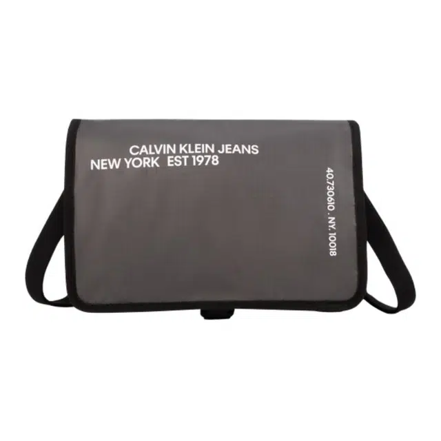 CALVIN KLEIN
