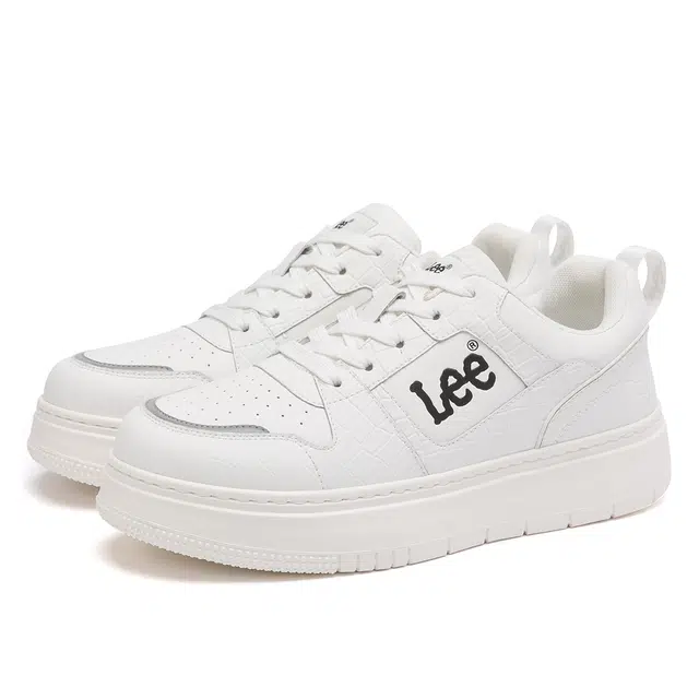 Lee