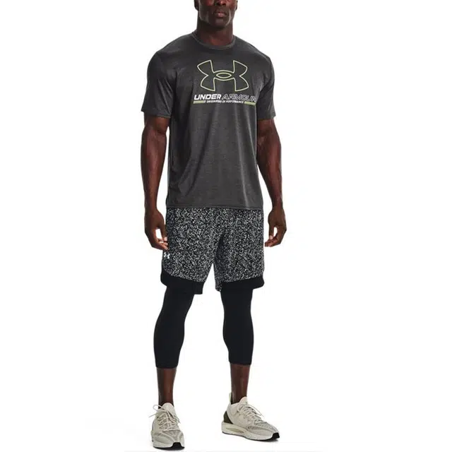 Under Armour logo T