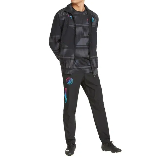 PUMA Mcfc Prematch Jacket Logo