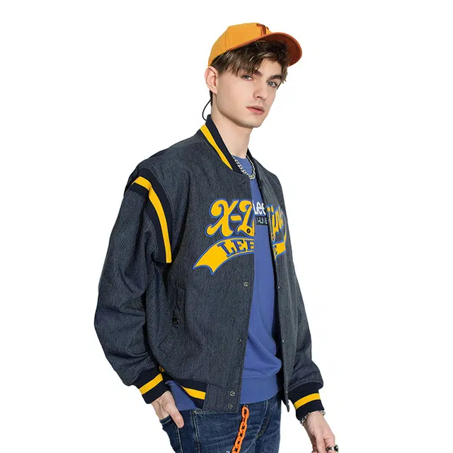 Lee FW22