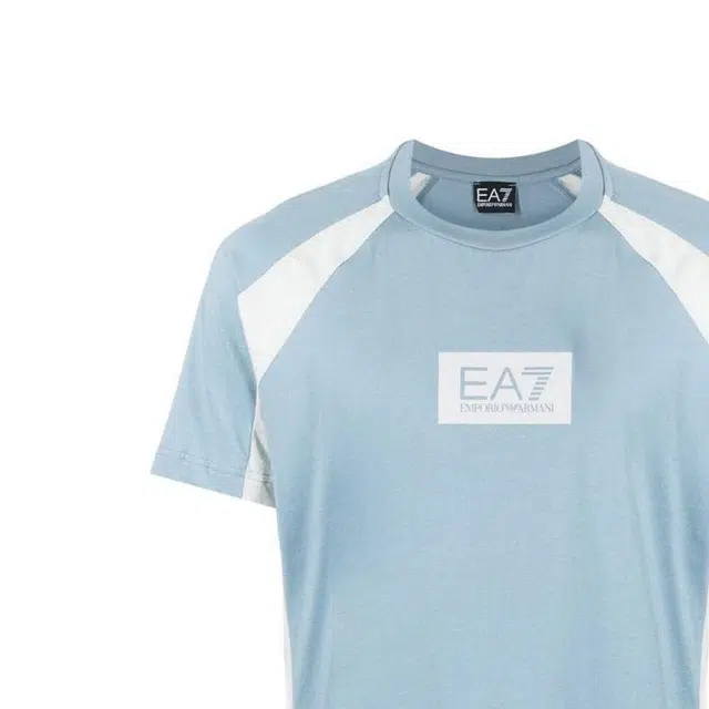 EMPORIO ARMANI SS23 EA7 LogoT