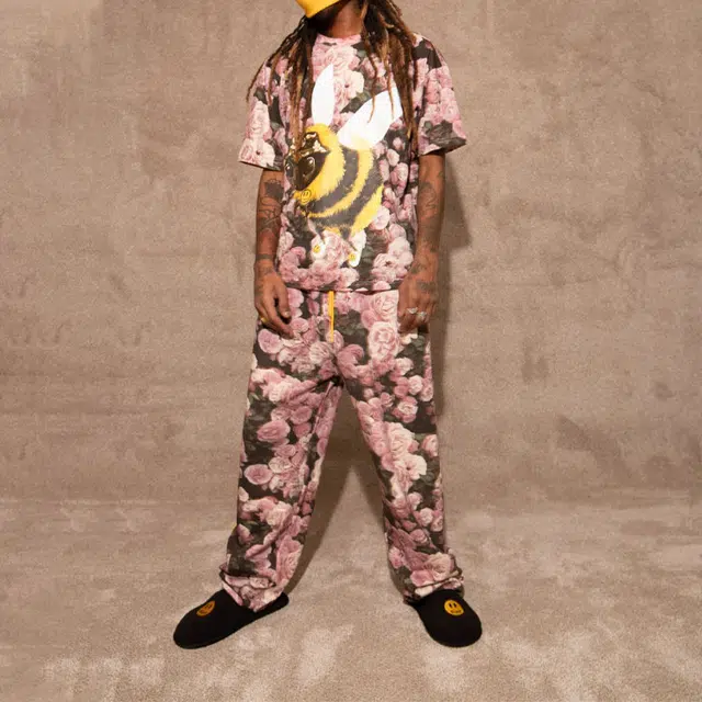 Drew House SS22 bizzy-ss-tee-roses T