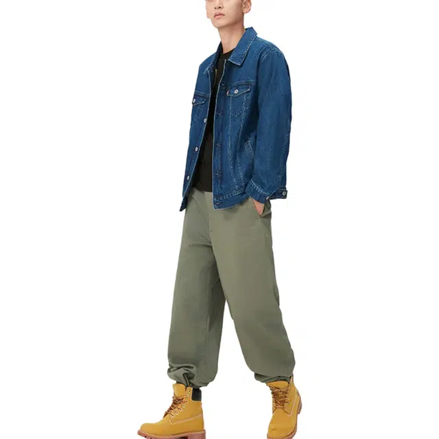 Levis
