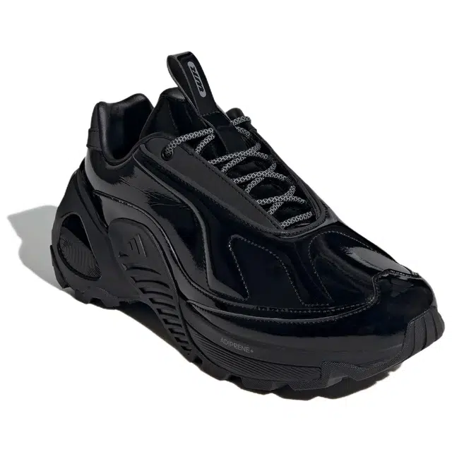 adidas Wonder Runner