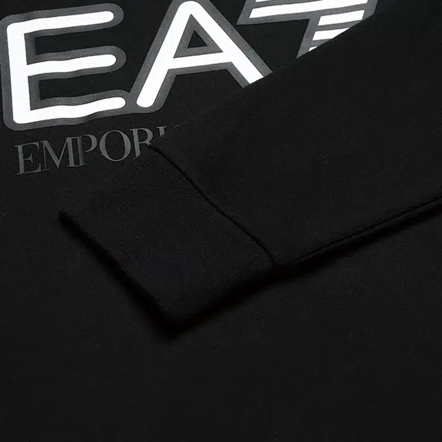 EMPORIO ARMANI Logo