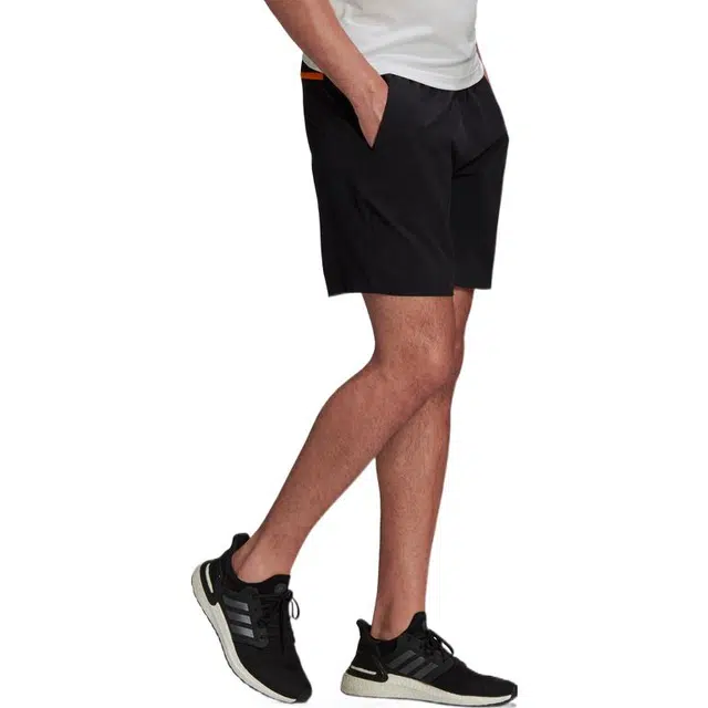 adidas FW22 Logo