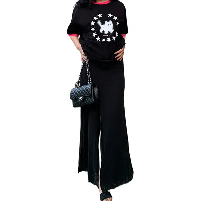 Black cat Pixel T