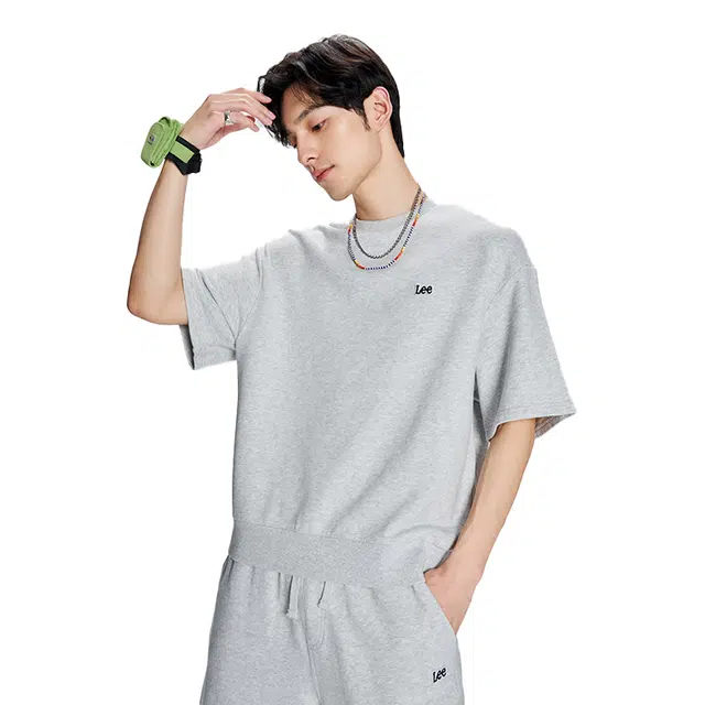 Lee