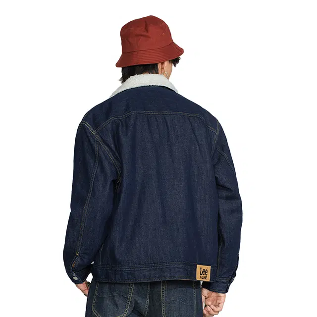Lee FW22