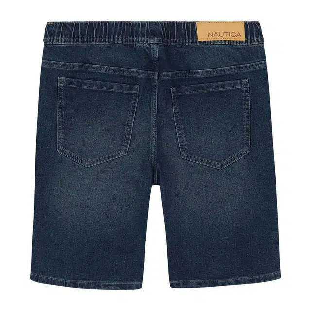 NAUTICA