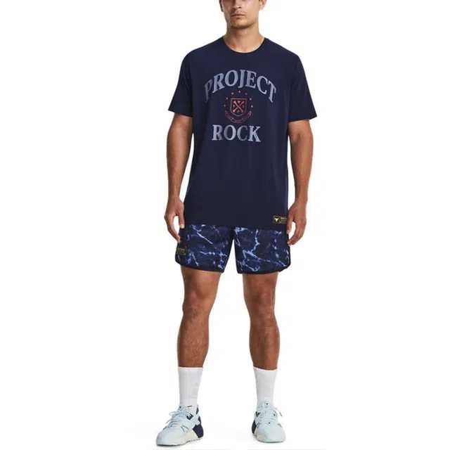 Under Armour T