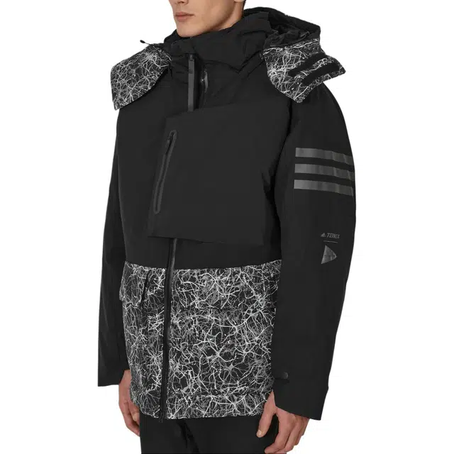adidas Terrex and wander Logo