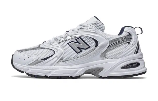 New Balance 530 Silver