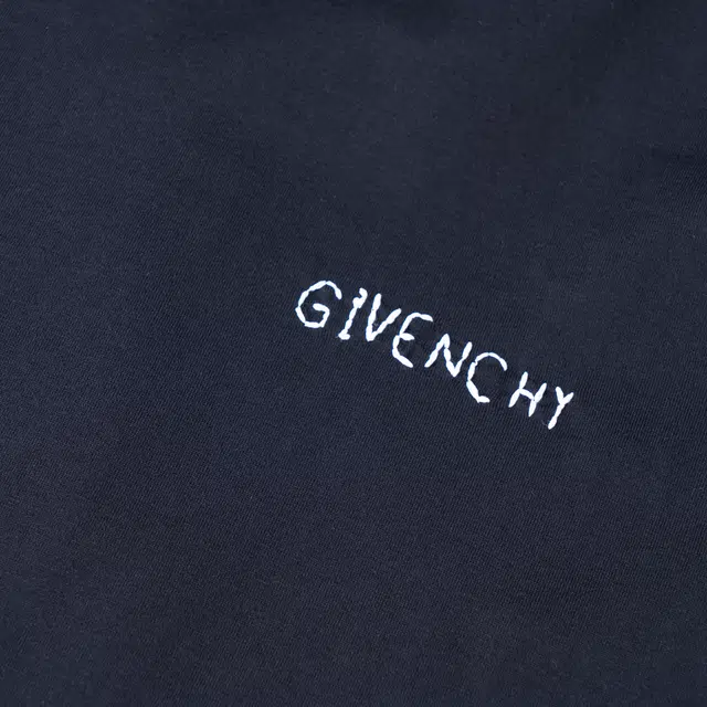 Givenchy SS23 T