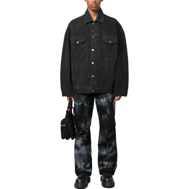 OFF-WHITE