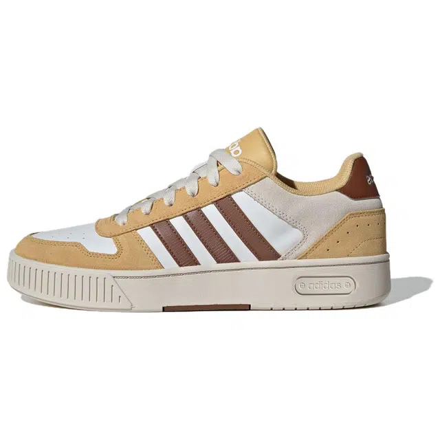 adidas D-PAD CLASSIC