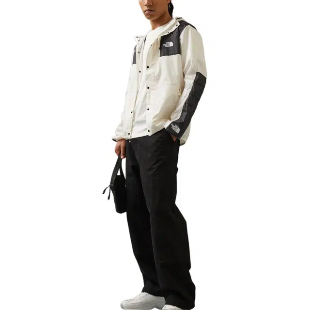 THE NORTH FACE logo