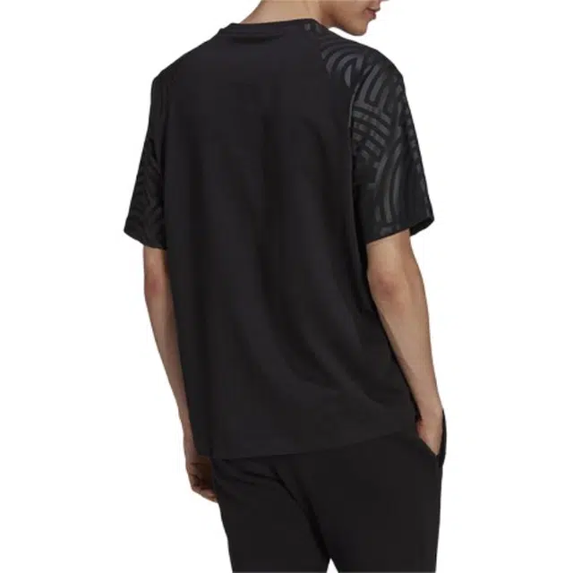 adidas originals LogoT