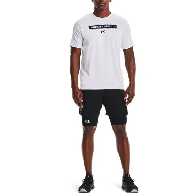 Under Armour T