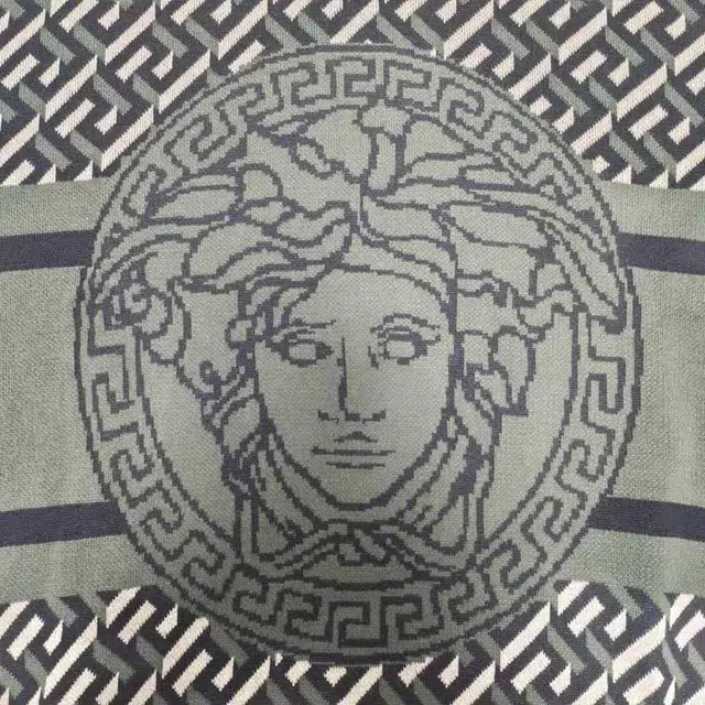 VERSACE