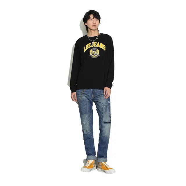 Lee FW22 T