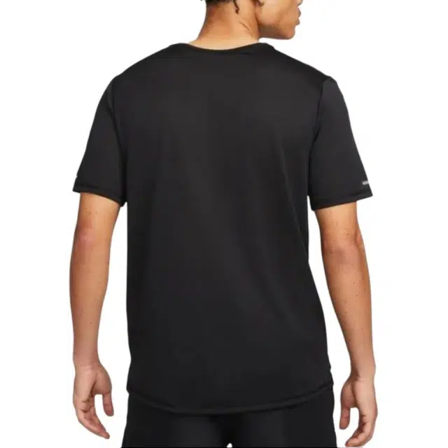 Nike Dri-Fit Miler D.Y.E. LogoT