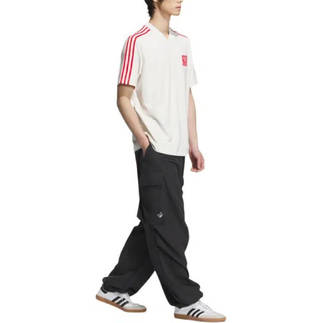 adidas originals Graphic T-Shirt LogoVT