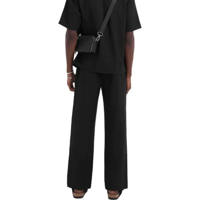 REPRESENT SS23