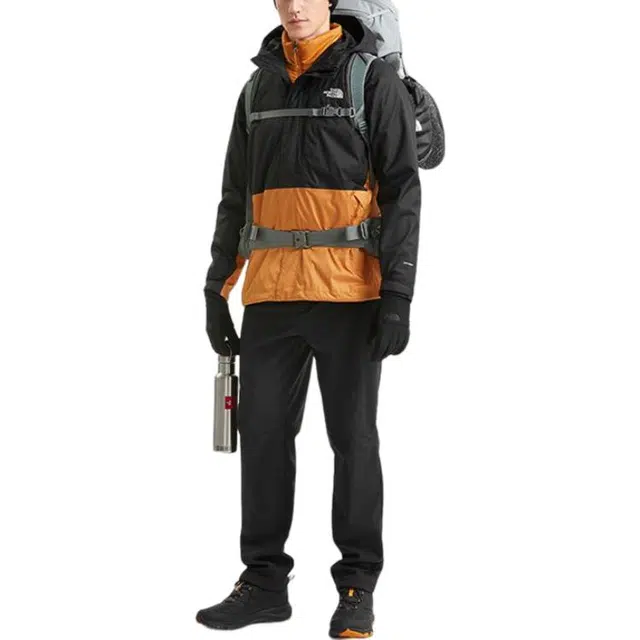 THE NORTH FACE Logo