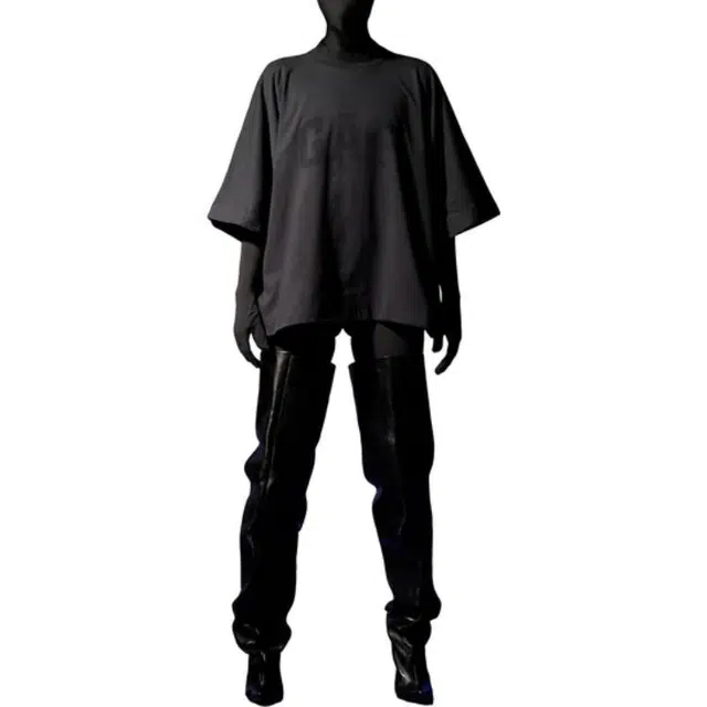 YEEZY x Gap x Balenciaga Dove No Seam Tee