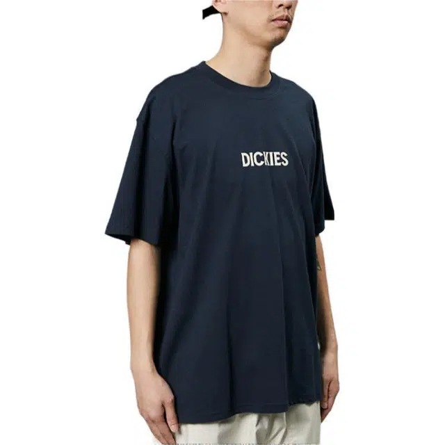 Dickies T