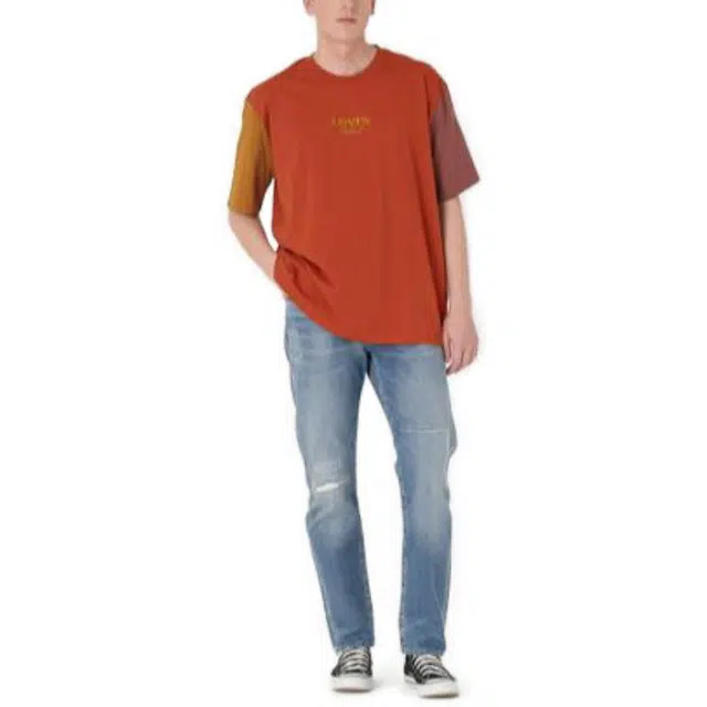 Levis