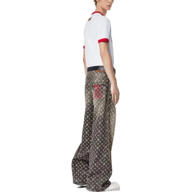 LOUIS VUITTON FW22 Lvknit LogoT