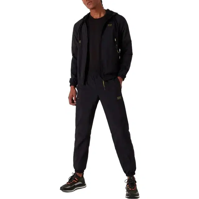EMPORIO ARMANI FW23 EA7