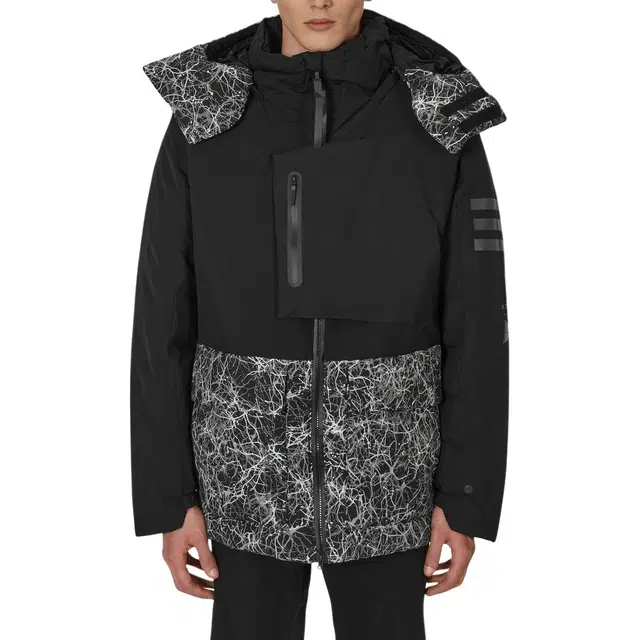 adidas Terrex and wander Logo
