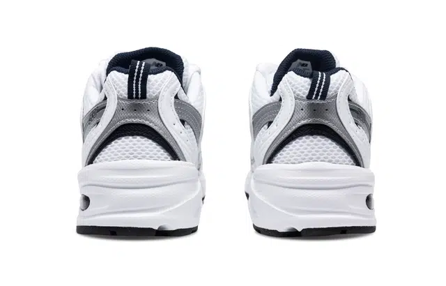 New Balance 530 Silver