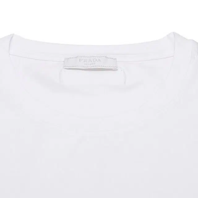 PRADA T