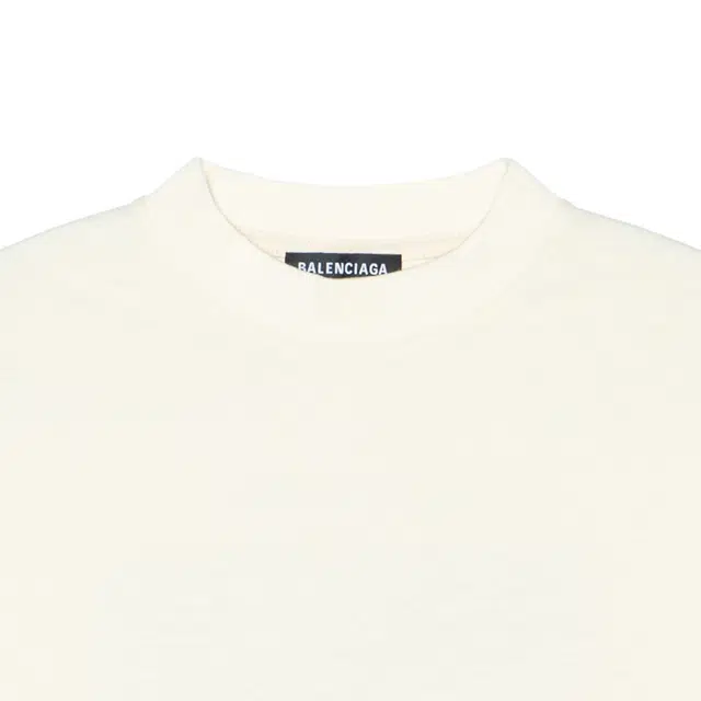 Balenciaga SS22 T