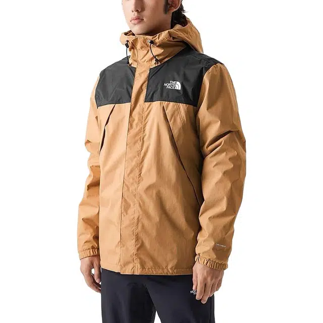 THE NORTH FACE
