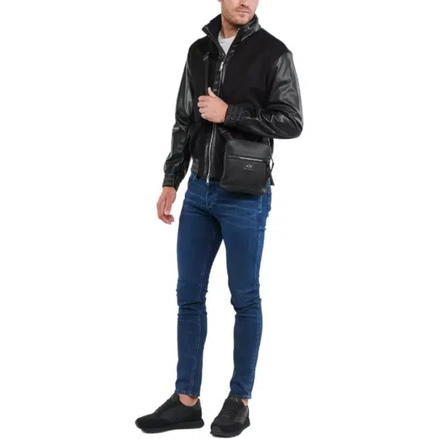 ARMANI EXCHANGEAE