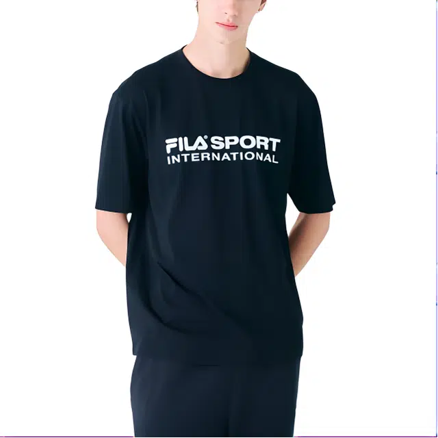 FILA T