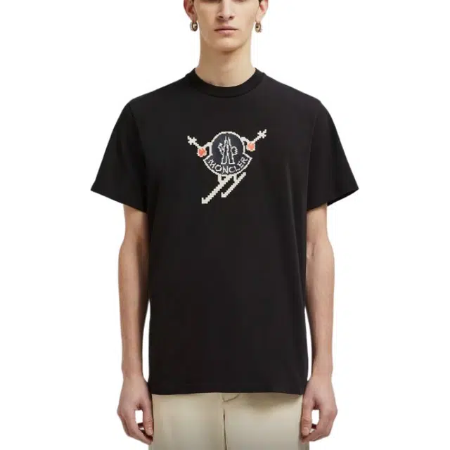 Moncler T